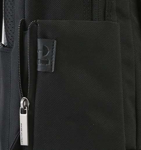 우산&텀블러 수납공간