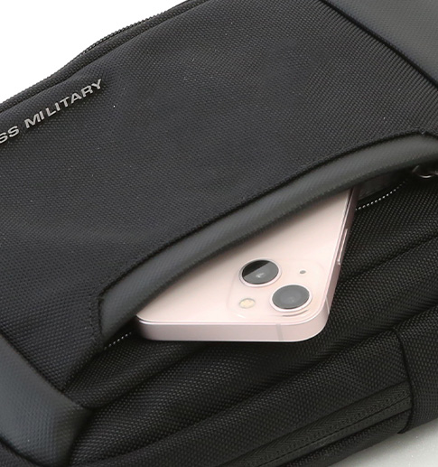 실용적인 보조 수납공간