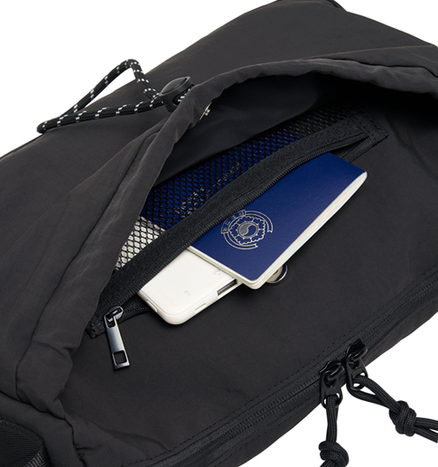 전면 스트링 포켓