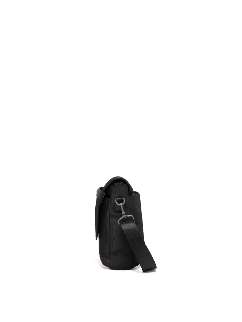 1787532131_2_MAINBK4.png
